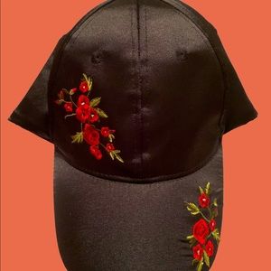 Black Cap with Embroidered Roses 🥀🌹🧢